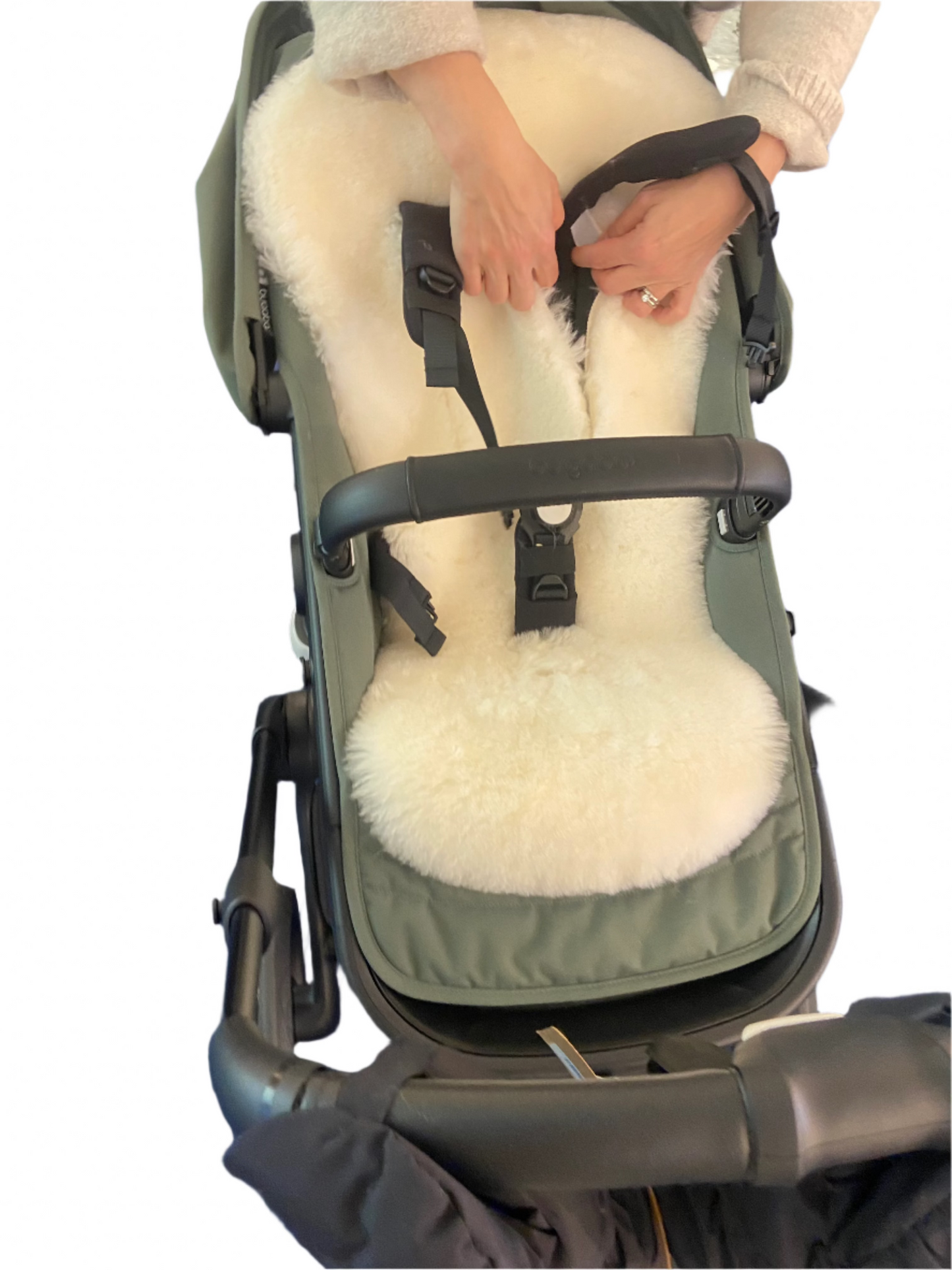 100% Australian Sheepskin. Oeko-Tex certified white baby sheepskin liner for strollers, baby carry cots and bed.
Australian medical and baby-grade sheepskin rug. Tested in Sweden.